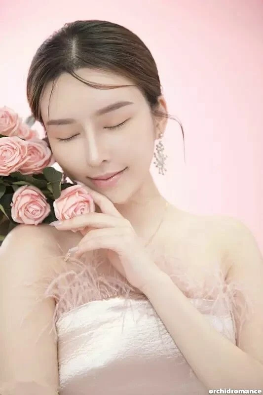 ChunLi Profile image 1