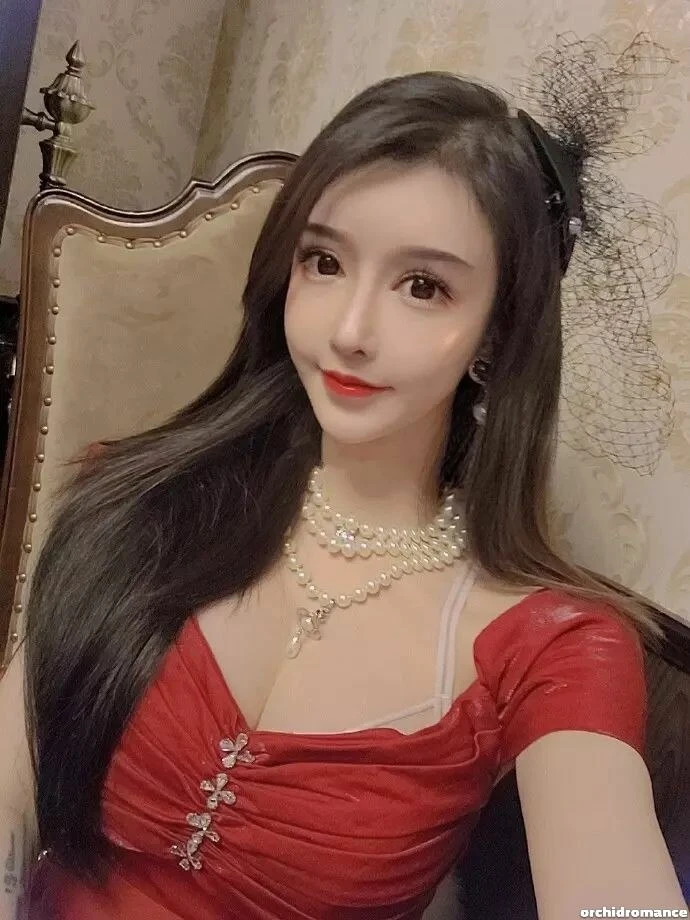 ChunLi Profile image 4