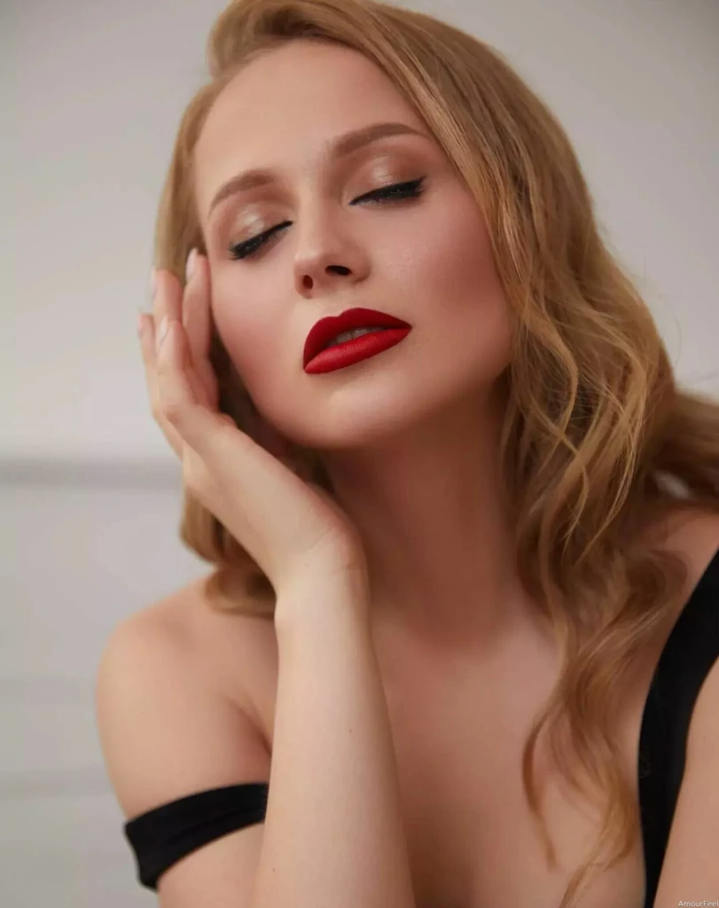 Liliya Profile image 4