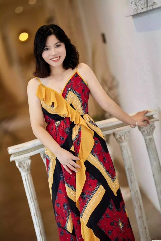 Bo Ju Profile image 3