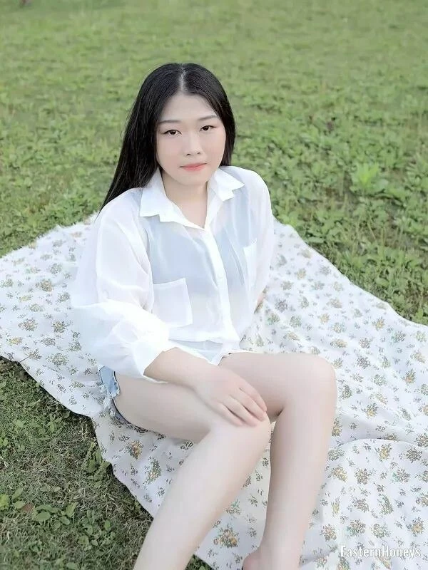 Anna Profile image 3
