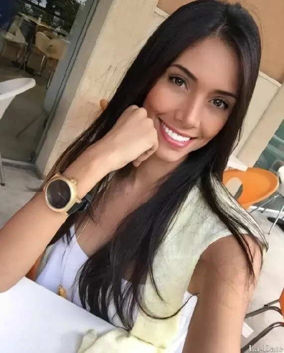Carolina Profile image 3