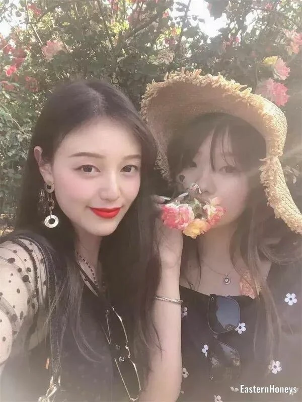 XiuQing Profile image 2
