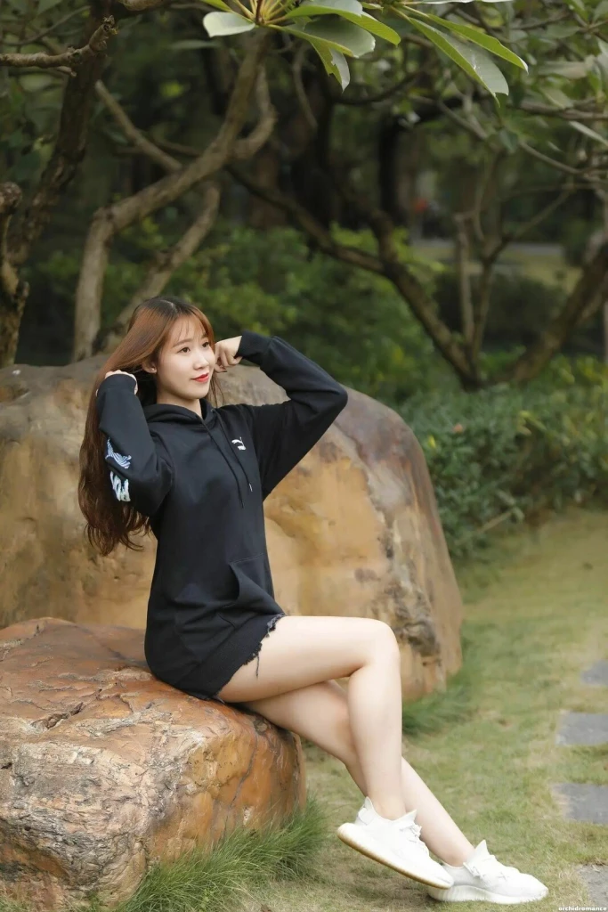 Yaqi Profile image 1