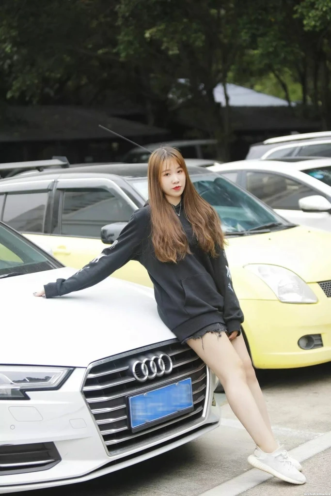 Yaqi Profile image 4