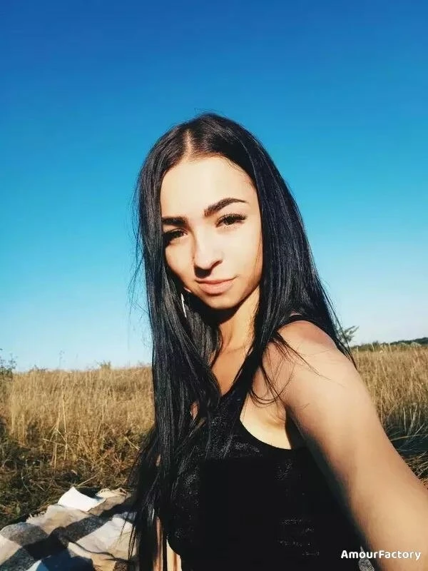 Marina Profile image 2