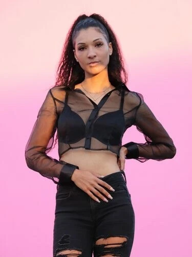 DemiViola_98 Profile image 1