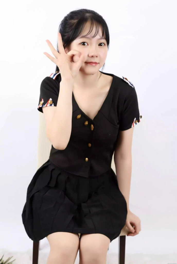 Yiqun Profile image 2